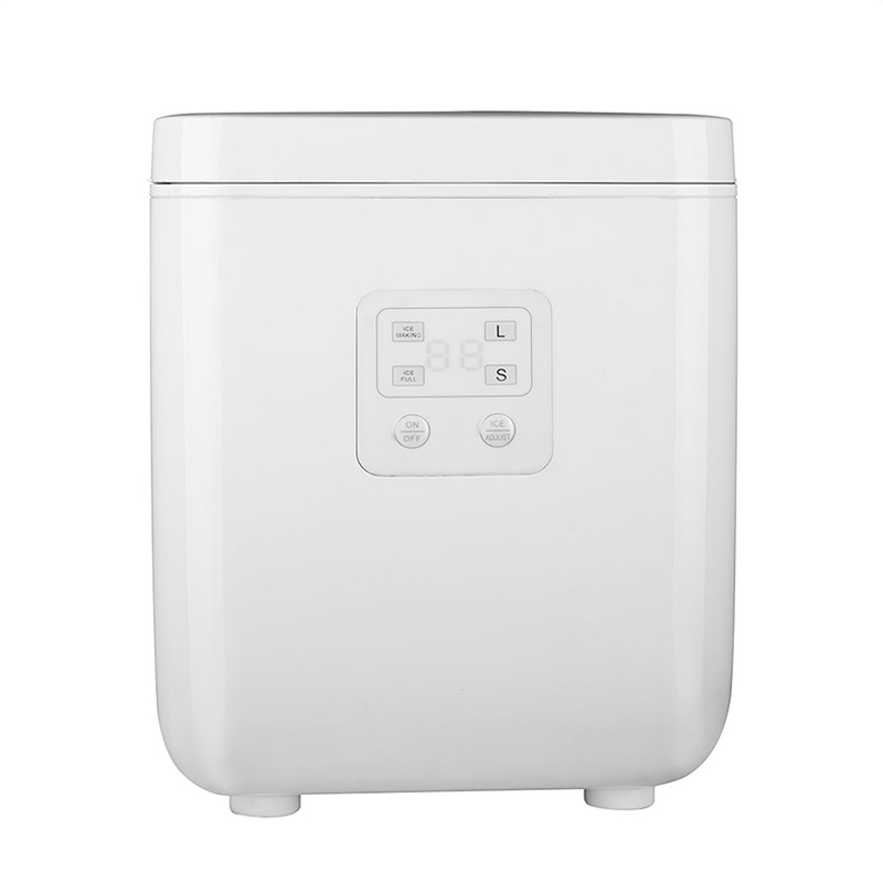 Automatic portable mini ice maker  low energy consumption home ice maker